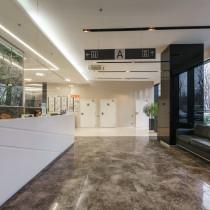 Вид главного ресепшен здания Бизнес-центр «Лотос»