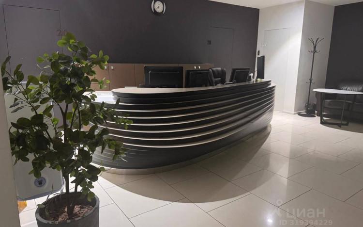 Вид ресепшн на этаже